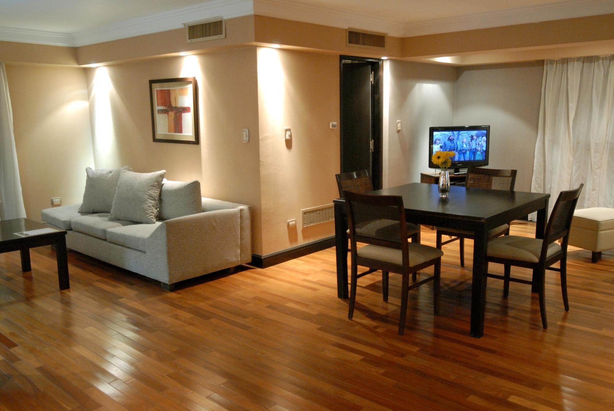 Premium Tower Suites Мендоса Экстерьер фото